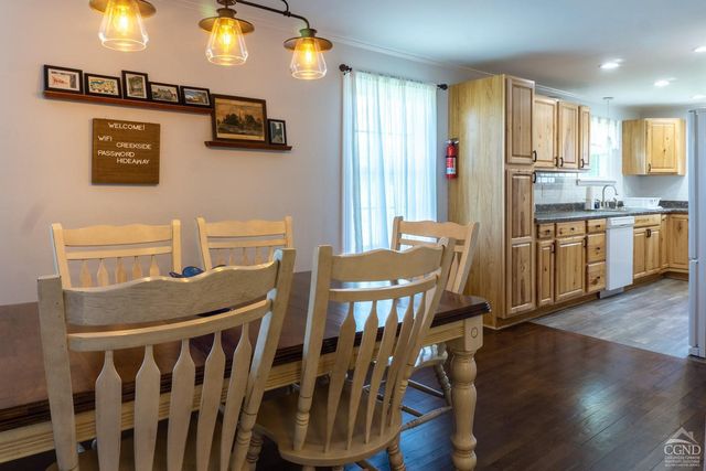 426 Spook Rock Road, Hudson, NY 12534