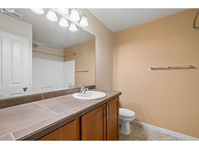 290 Nw 116TH Ave 102, Portland, OR 97229
