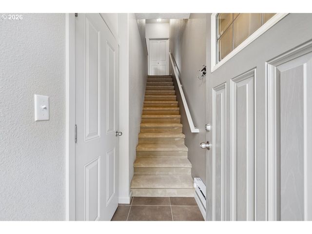 290 Nw 116TH Ave 102, Portland, OR 97229