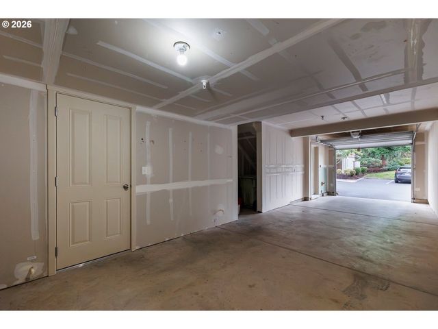 290 Nw 116TH Ave 102, Portland, OR 97229