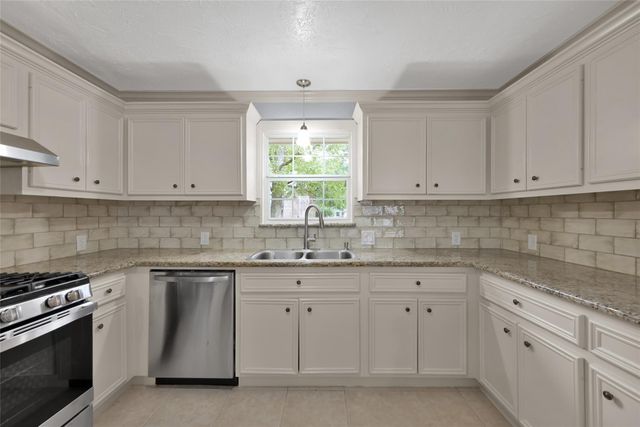 539 Fort Sumpter Street, Conroe, TX 77302