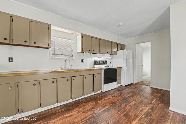 11213 Dobson Road, 14, Gulfport, MS 39503