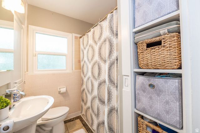 181 S COUNTRY CLUB DR, South Ogden, UT 84405