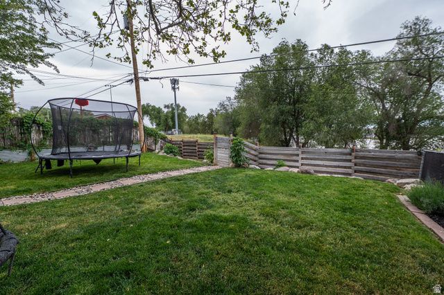 181 S COUNTRY CLUB DR, South Ogden, UT 84405