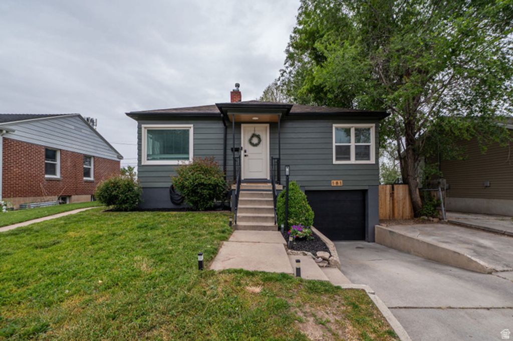 181 S COUNTRY CLUB DR, South Ogden, UT 84405