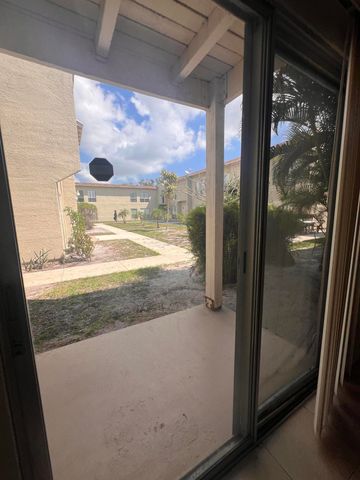 1500 N Congress Avenue C11, West Palm Beach, FL 33401