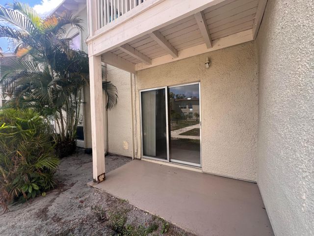 1500 N Congress Avenue C11, West Palm Beach, FL 33401