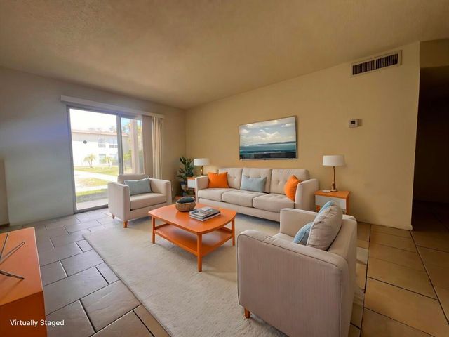 1500 N Congress Avenue C11, West Palm Beach, FL 33401