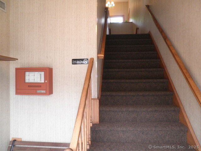 6 Germantown Road 7, Danbury, CT 06810