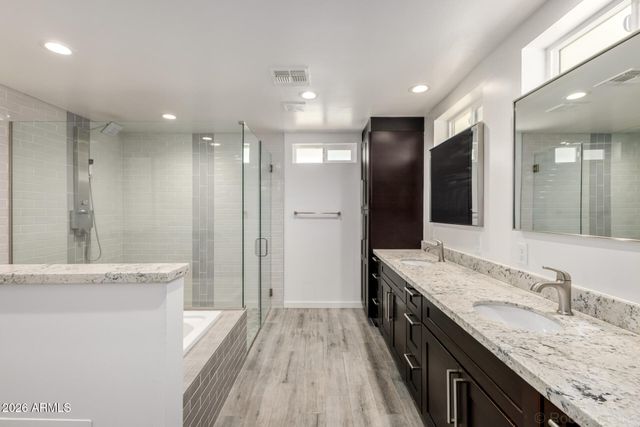 9832 N 29th Street, Phoenix, AZ 85028