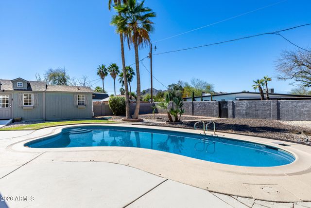 9832 N 29th Street, Phoenix, AZ 85028