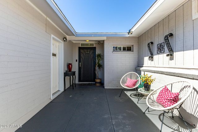 9832 N 29th Street, Phoenix, AZ 85028