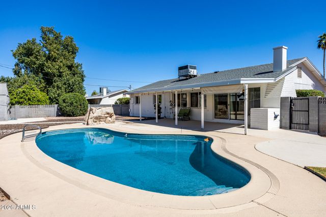 9832 N 29th Street, Phoenix, AZ 85028