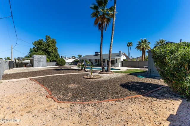 9832 N 29th Street, Phoenix, AZ 85028