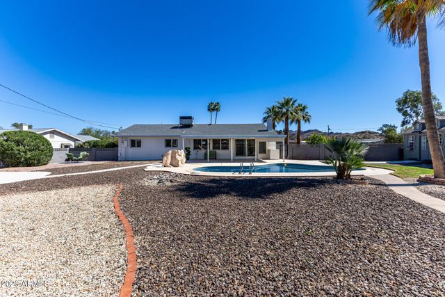 9832 N 29th Street, Phoenix, AZ 85028