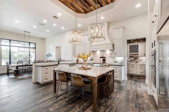 65 Sabinas Ridge Rd, Boerne, TX 78006