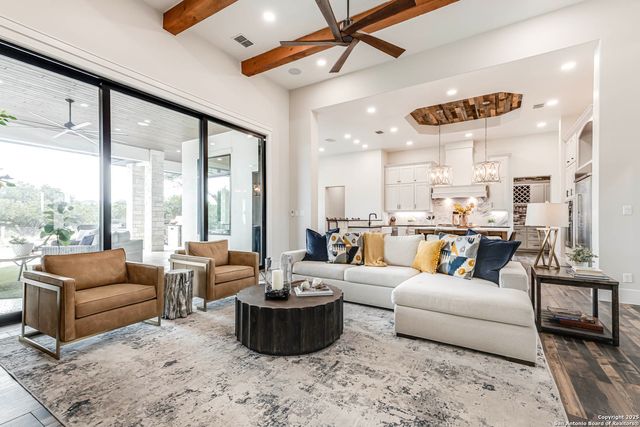 65 Sabinas Ridge Rd, Boerne, TX 78006