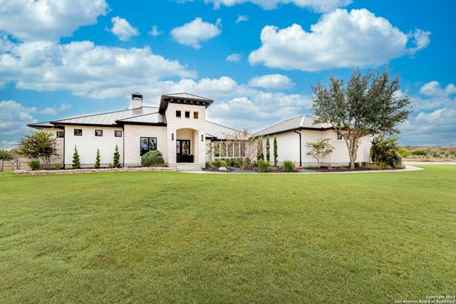 65 Sabinas Ridge Rd, Boerne, TX 78006