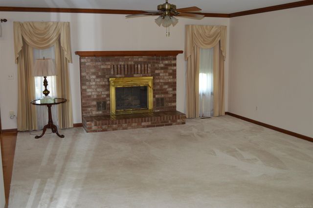 51930 North Avenue, Macomb Twp, MI 48042