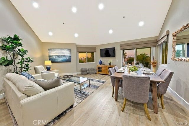 420 Lake 301, Huntington Beach, CA 92648
