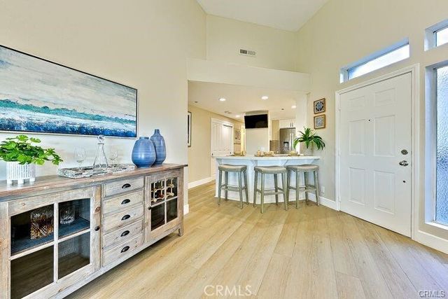 420 Lake 301, Huntington Beach, CA 92648
