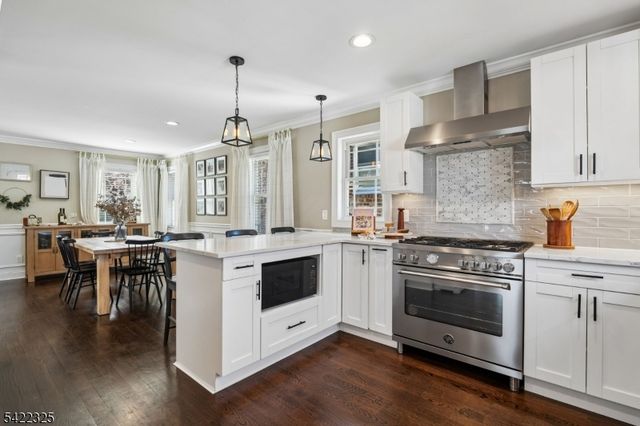 249 Ottawa Ave, Hasbrouck Heights Boro, NJ 07604