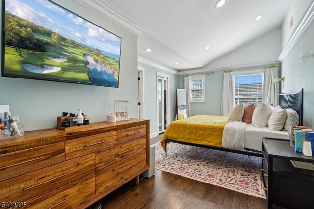 249 Ottawa Ave, Hasbrouck Heights Boro, NJ 07604