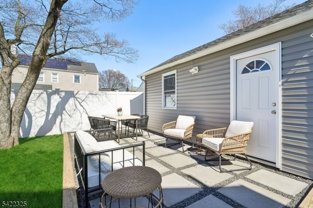 249 Ottawa Ave, Hasbrouck Heights Boro, NJ 07604