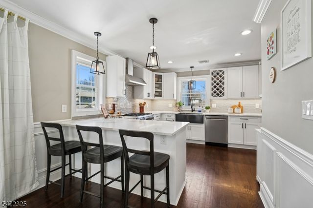 249 Ottawa Ave, Hasbrouck Heights Boro, NJ 07604