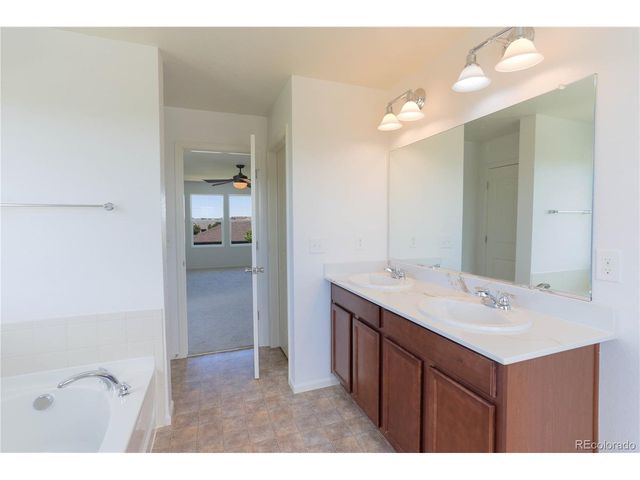 19161 E Pacific Pl, Aurora, CO 80013