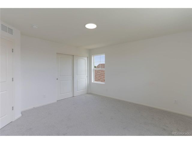 19161 E Pacific Pl, Aurora, CO 80013
