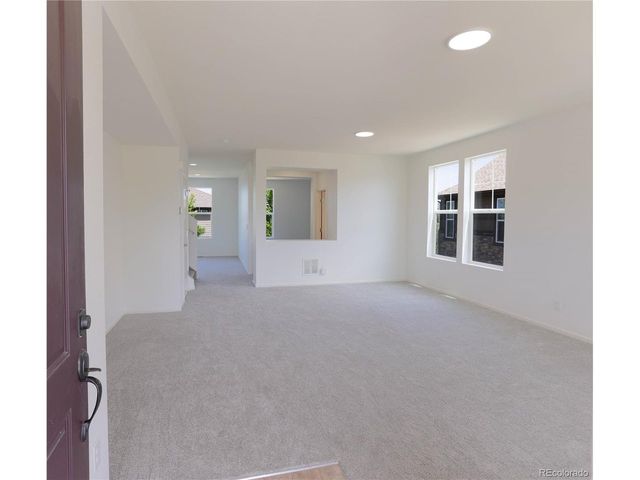 19161 E Pacific Pl, Aurora, CO 80013