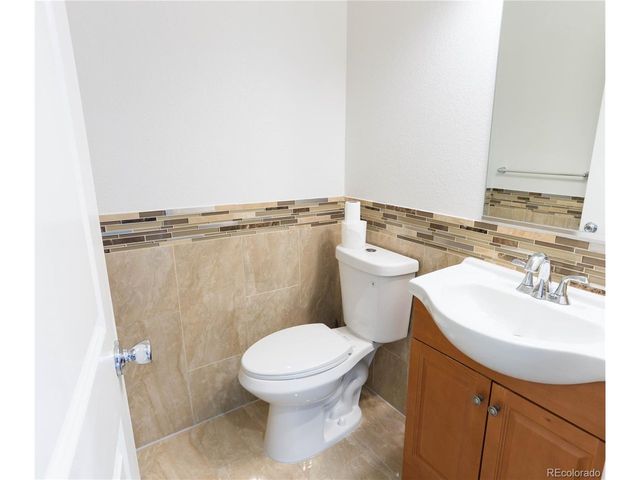 19161 E Pacific Pl, Aurora, CO 80013