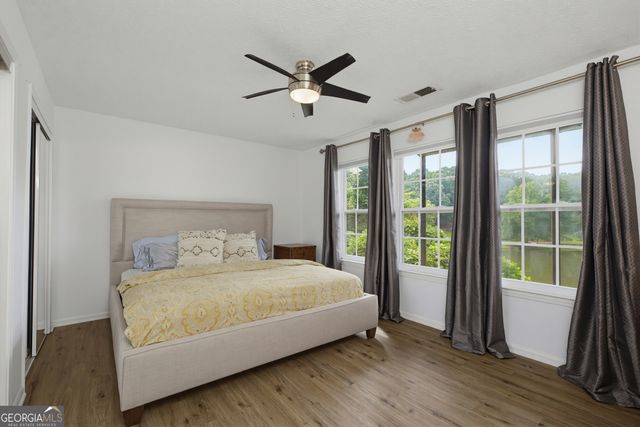 279 Quail Run 279, Roswell, GA 30076