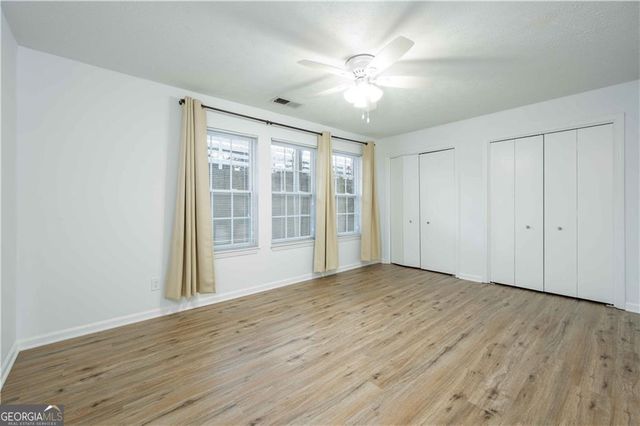 279 Quail Run 279, Roswell, GA 30076