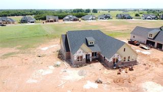664 Paris Avenue, Piedmont, OK 73078