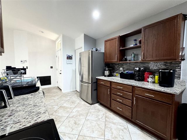 248 CHICAGO AVENUE W, Haines City, FL 33844