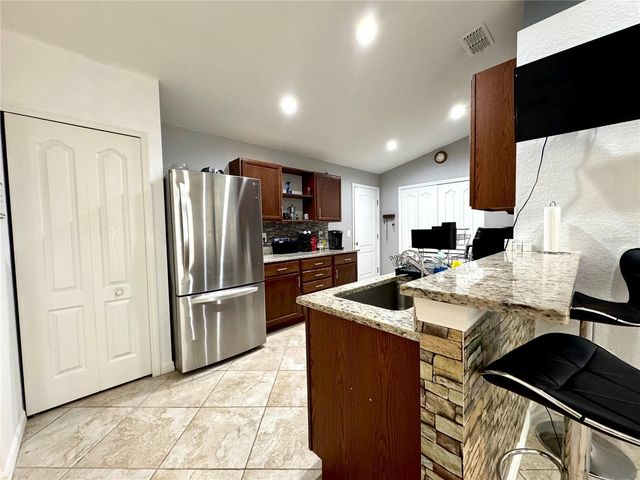 248 CHICAGO AVENUE W, Haines City, FL 33844