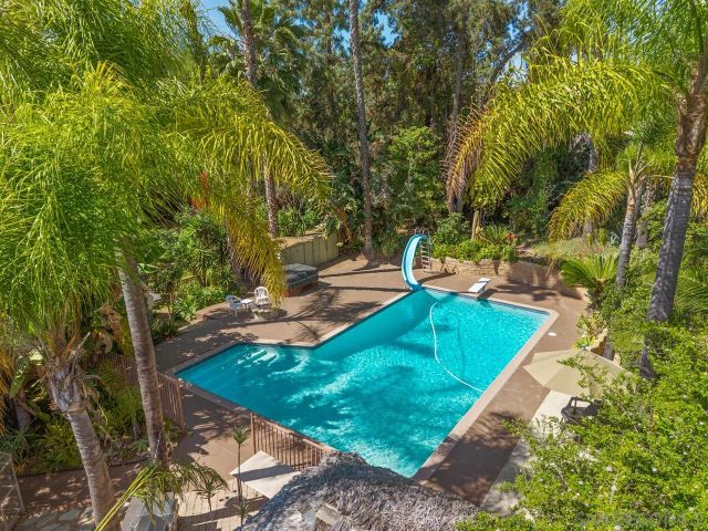 10880 Hess Drive, La Mesa, CA 91941