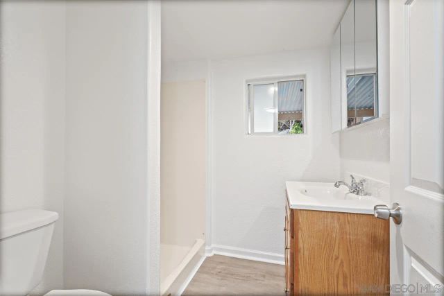 10880 Hess Drive, La Mesa, CA 91941