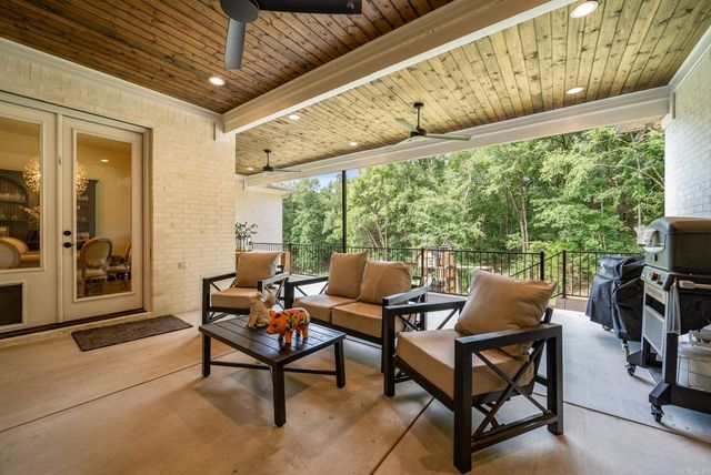 8 Rae Valley Drive, Greenbrier, AR 72058
