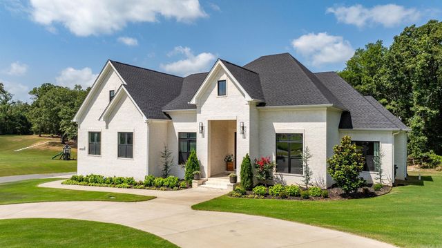8 Rae Valley Drive, Greenbrier, AR 72058