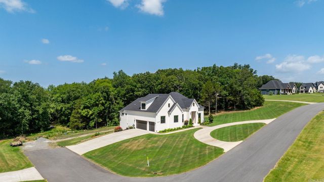 8 Rae Valley Drive, Greenbrier, AR 72058