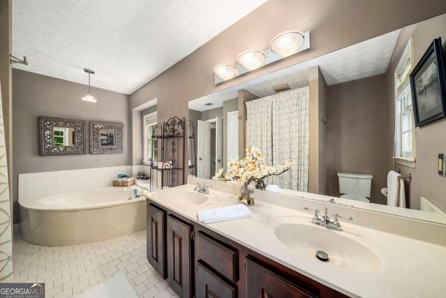 166 Plantation Trace, Woodstock, GA 30188