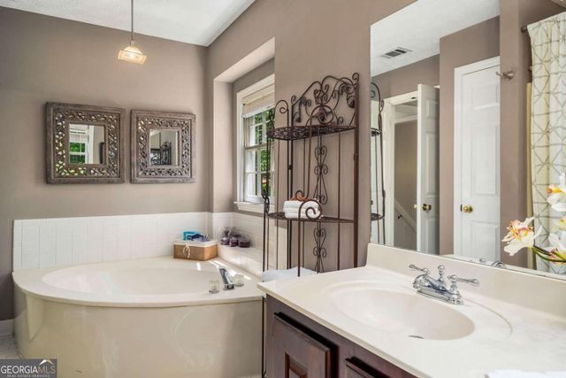 166 Plantation Trace, Woodstock, GA 30188
