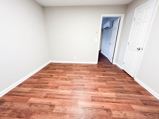 2014 Linden Ave Apt 5, Nashville, TN 37212