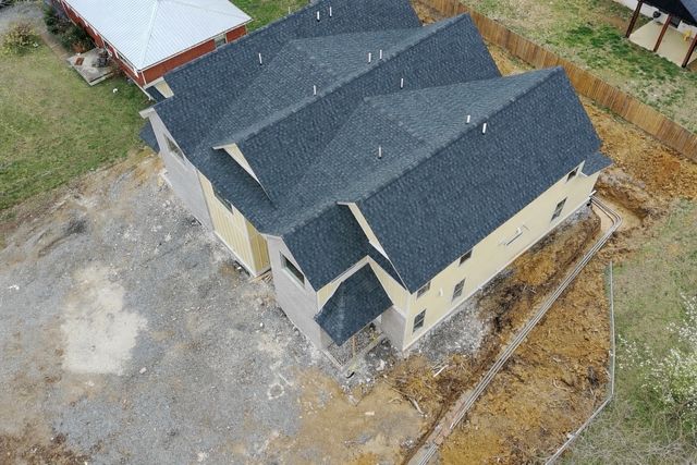 4482 Church St, Greenbrier, TN 37073