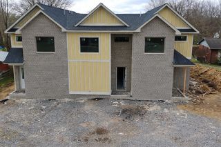 4482 Church St, Greenbrier, TN 37073