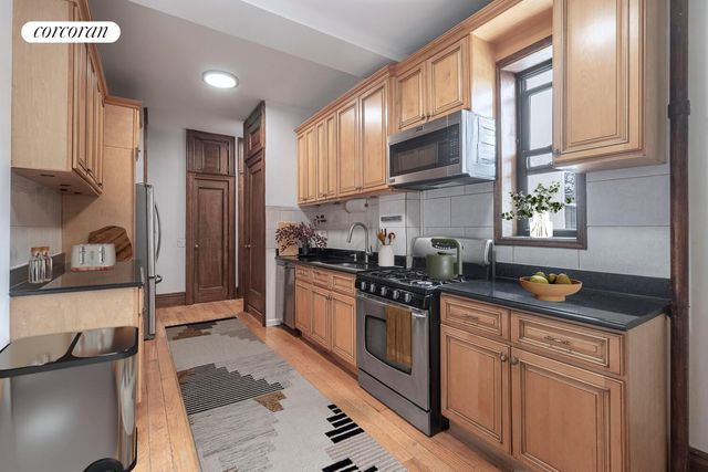 552 W 141st St Apt 6B, New York City, NY 10031