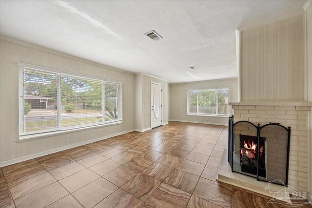 291 N K St, Pensacola, FL 32502